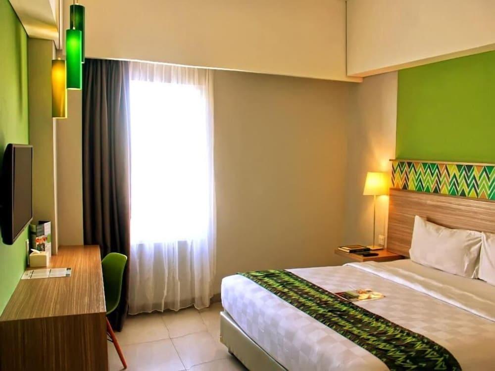 Khas Makassar Hotel Экстерьер фото