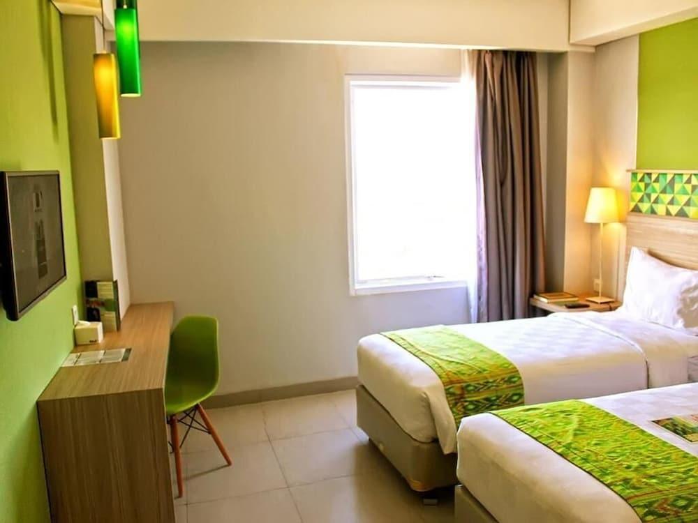 Khas Makassar Hotel Экстерьер фото