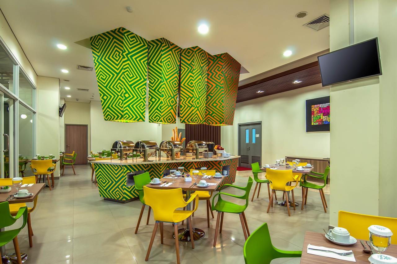 Khas Makassar Hotel Экстерьер фото